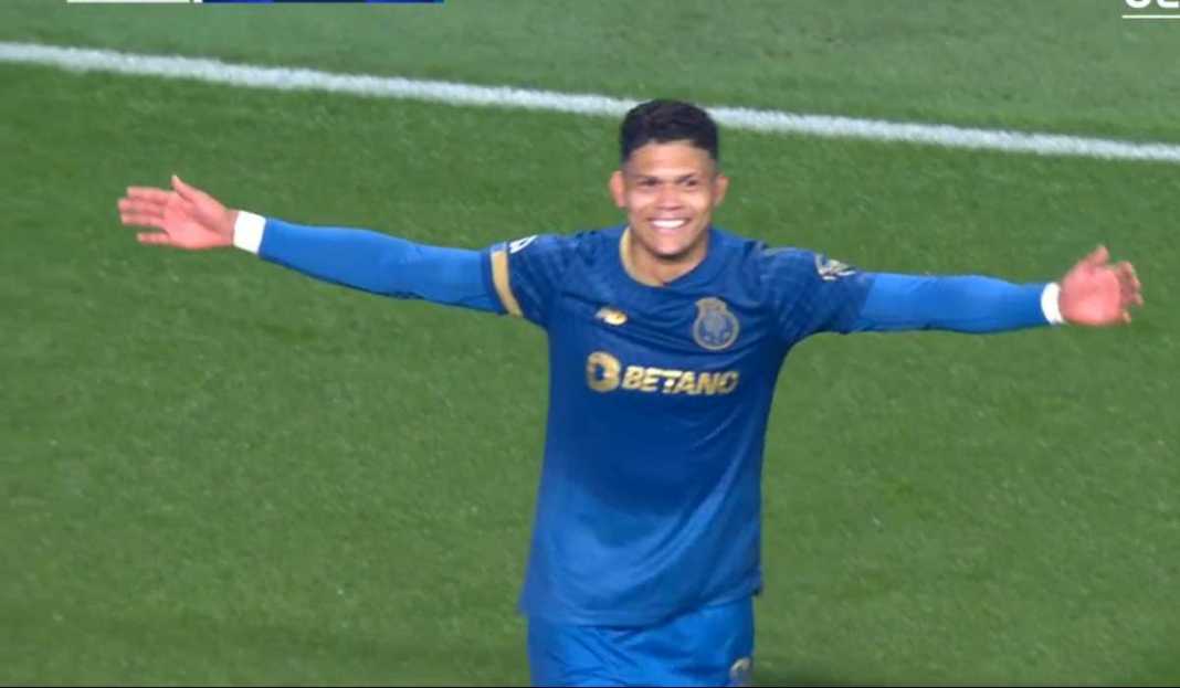 Evanilson saat rayakan gol FC Porto FC Porto Kalah di Dua dari Tiga Laga Kandang, Angin Segar Bagi Toby Alderweireld dkk?