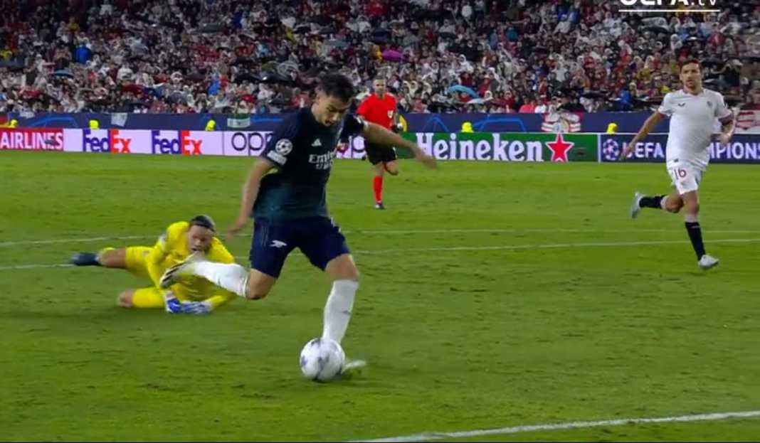 Gabriel Martinelli cetak gol pembuka ke gawang Sevilla Mikel Arteta Harapkan Kebangkitan Arsenal Usai Marah-Marah Karena Kalah di St James' Park