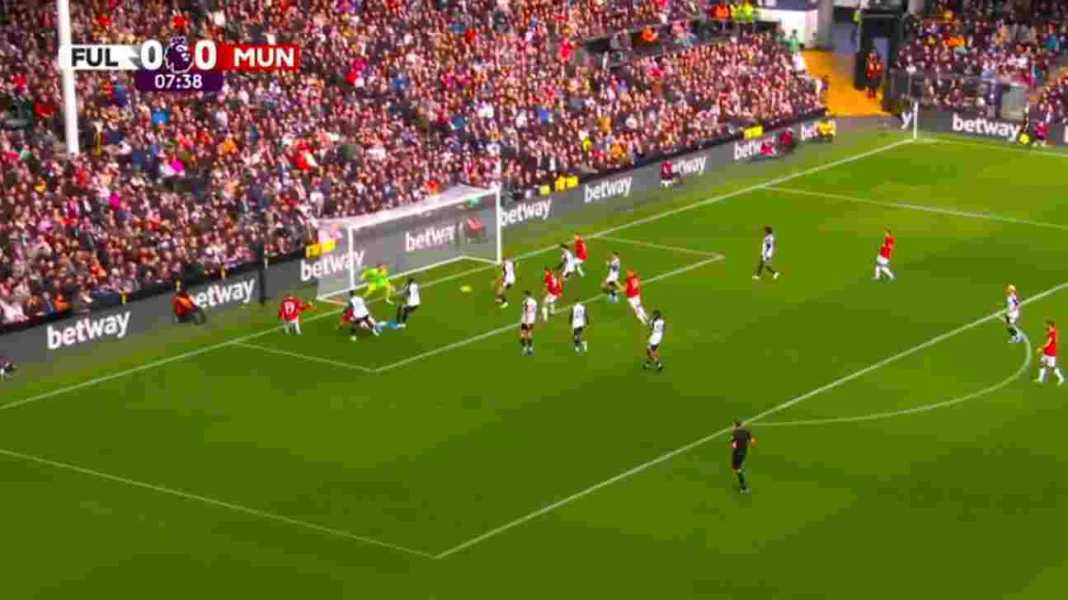 Gol McTominay kontra Fulham yang dibatalkan Usai Gol Manchester United Dibatalkan Wasit, Bruno Fernandes Cetak Gol Kemenangan