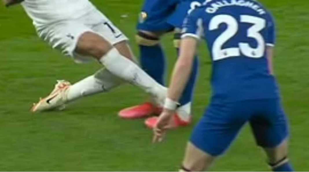 Kartu merah Cristian Romero kontra Chelsea Setelah Spurs 2 Kartu Merah, Butuh 15 Menit Terakhir Bagi the Blues Untuk Menang!