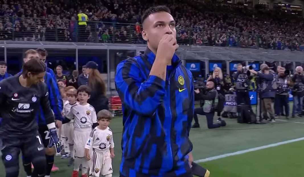 Lautaro Martinez saat mengjhadapi AS Roma Atalanta vs Nerazzurri, Jadi Duel Antara Dua Tim Dengan Kekuatan Pertahanan Terbaik
