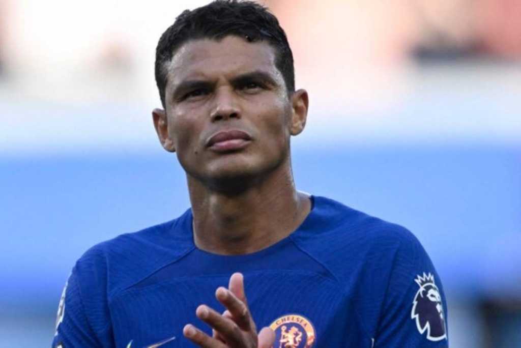 Thiago Silva usai sebuah laga bersama Chelsea