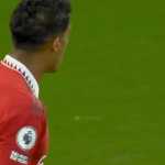 Raphael Varane mulai terpinggirkan di Manchester United