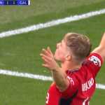Rasmus Hojlund akan absen hingga akhir bulan