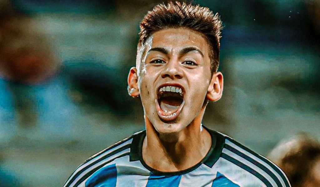 Bintang muda Timnas Argentina Claudio Echeverri mencetak gol kilat di laga melawan Jepang di Piala Dunia U17 yang digelar di Indonesia