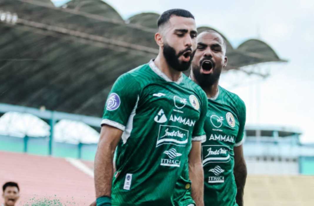 Jihad Ayoub usai mencetak gol untuk PSS Sleman vs Barito Putera