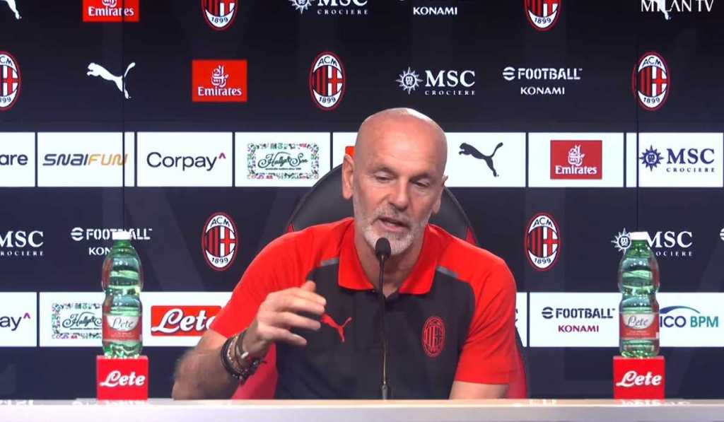 Stefano Pioli minta AC Milan tampil kompak lawan Fiorentina