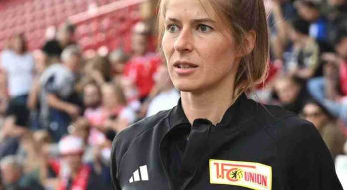 Marie-Louise Eta pelatih perempuan pertama di Bundesliga