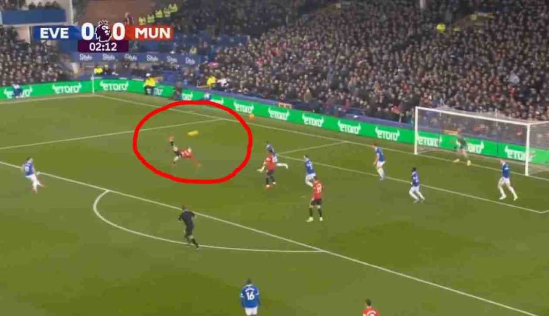 ohcanrag17 Alejandro Garnacho mencetak gol salto ke gawang Everton