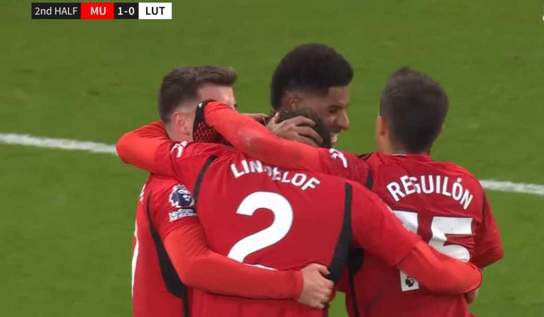 Manchester United akan melawat kandang Everton Manchester United akan melawat kandang Everton