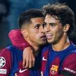 Joao Cancelo dan Joao Felix usai gol kedua Barcelona ke gawang FC Porto