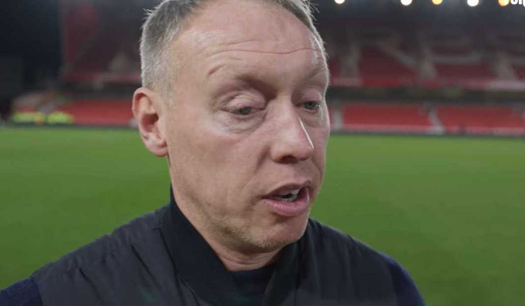 Steve Cooper kecewa dengan kinerja Nottingham Steve Cooper kecewa dengan kinerja Nottingham