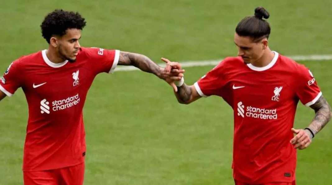 zenunzaid79 Luis Diaz dan Darwin Nunez dalam sebuah laga Liverpool