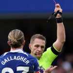 Conor Gallagher si kapten Chelsea terkena kartu merah dalam laga kontra Brighton