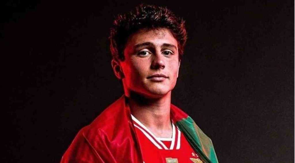 Joao Neves, pemain Benfica berumur 19 tahun