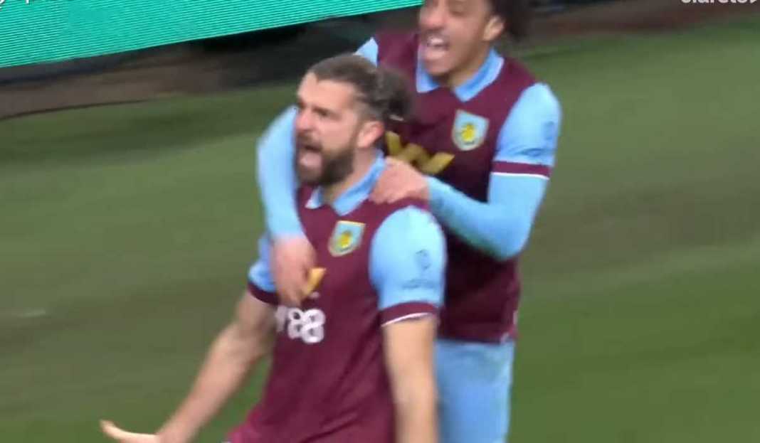 Pertarungan Dua Tim Promosi di Zona Merah Jadi Kesempatan Burnley Untuk Menang