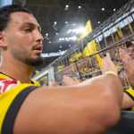 Manchester United Rencanakan Transfer Bek 28 Tahun Bundesliga Pada Januari