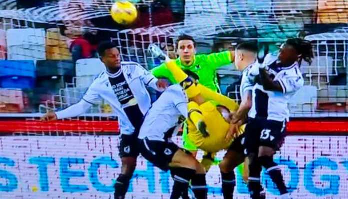 Drama enam gol di laga tim papan bawah Serie A antara Udinese vs Verona