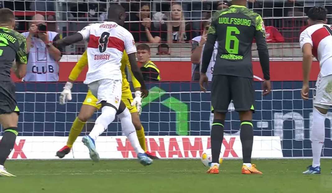 Serhou Guirassy diminati Manchester United