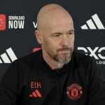 Erik ten Hag dalam konferensi pers Manchester United