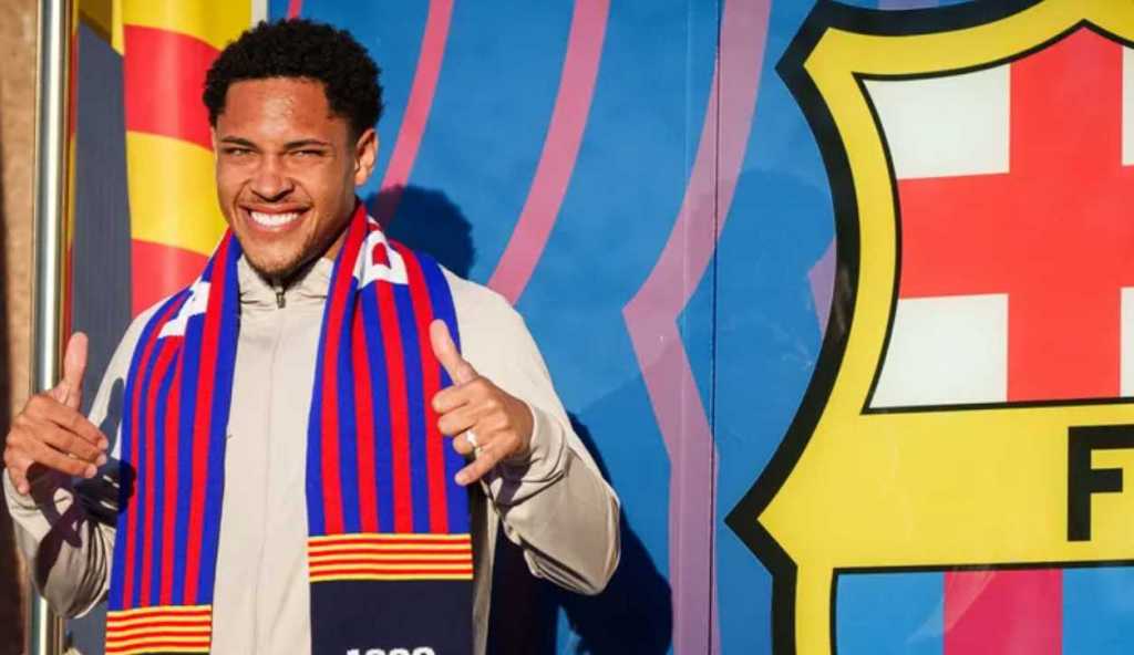 Vitor Roque pemain baru Barcelona