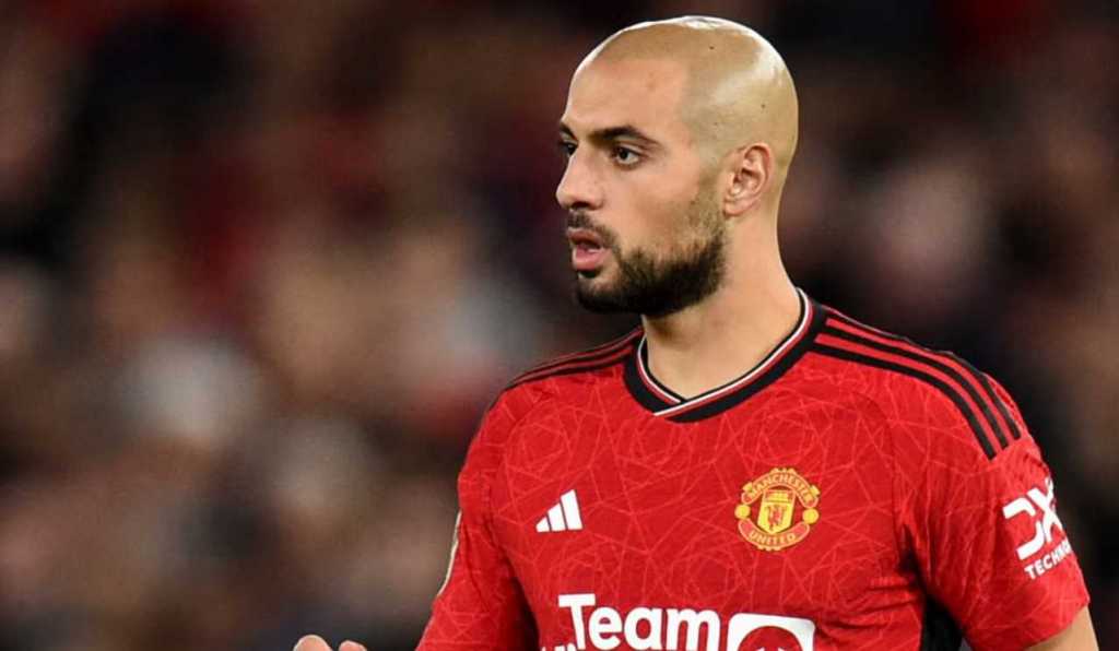 Sofyan Amrabat pemain Manchester United