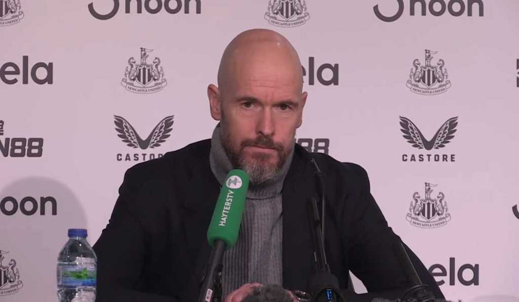 Erik ten Hag tanggapi kekalahan Manchester United