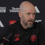 Erik ten Hag dalam konferensi pers Manchester United