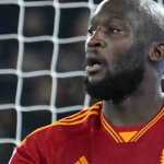 Romelu Lukaku bereaksi usai mencetak gol bagi Roma di ajang Liga Europa