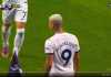 Richarlison merayakan gol ketiga Spurs ke gawang Newcastle