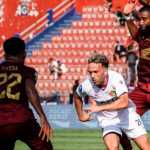 Duel Persik Kediri vs PSM Makassar