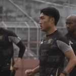 Skuad Persebaya dalam latihan