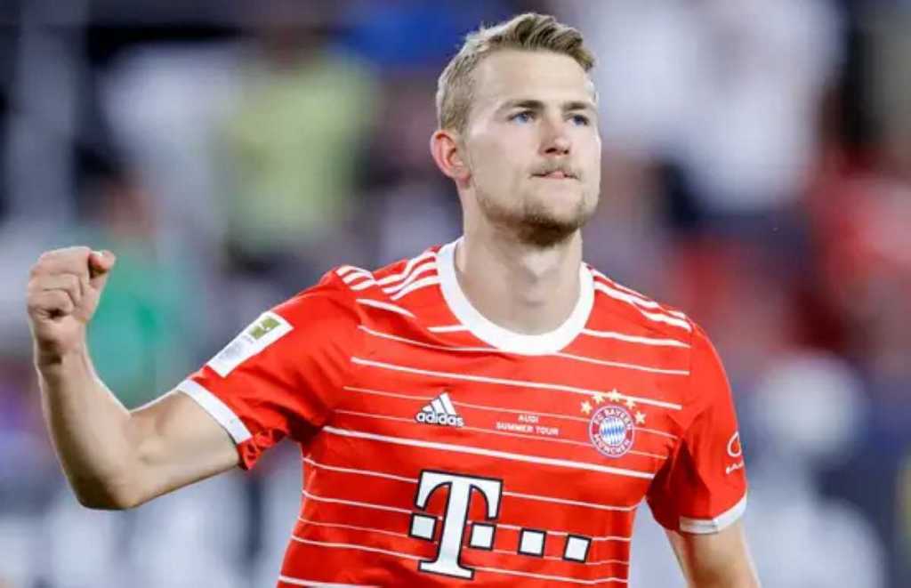 Jelang Bayern Bertemu Stuttgart Matthijs de Ligt Kembali Latihan