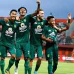 Para Pemain Persebaya Usai Sebuah Laga