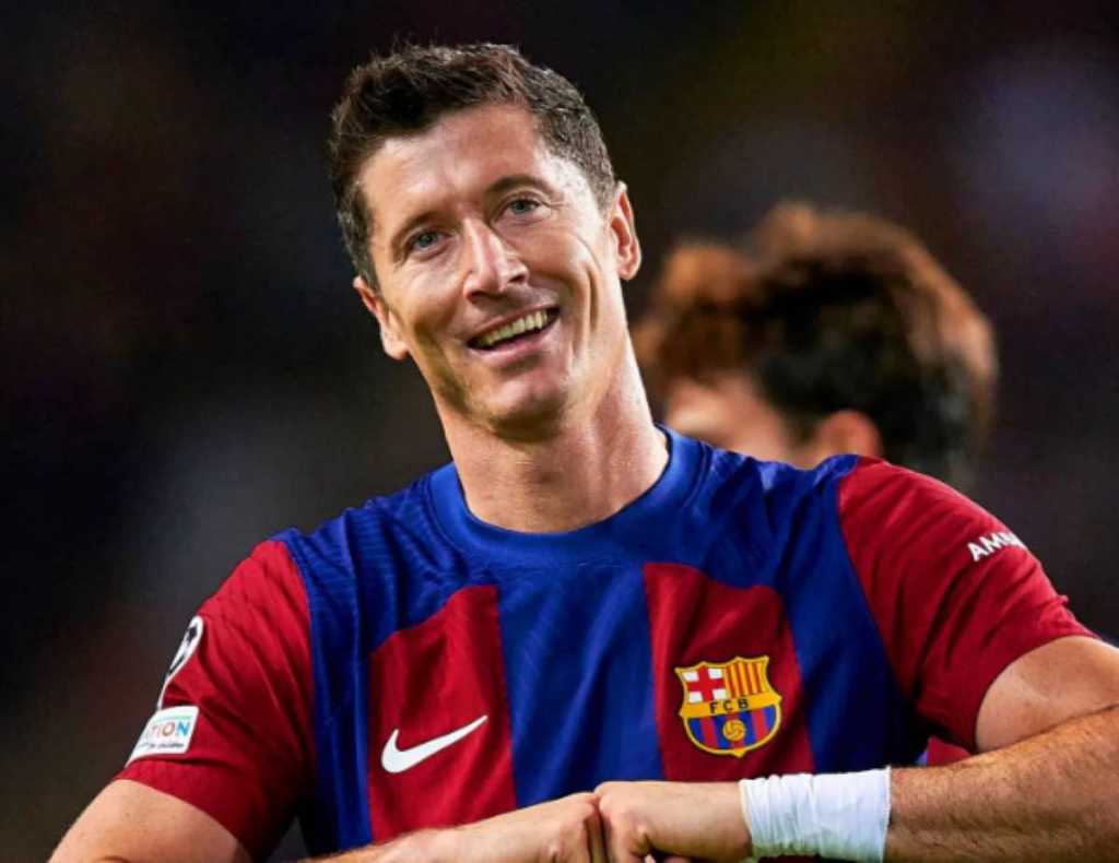 Robert Lewandowski Bisa Tinggalkan Barcelona Tahun Depan