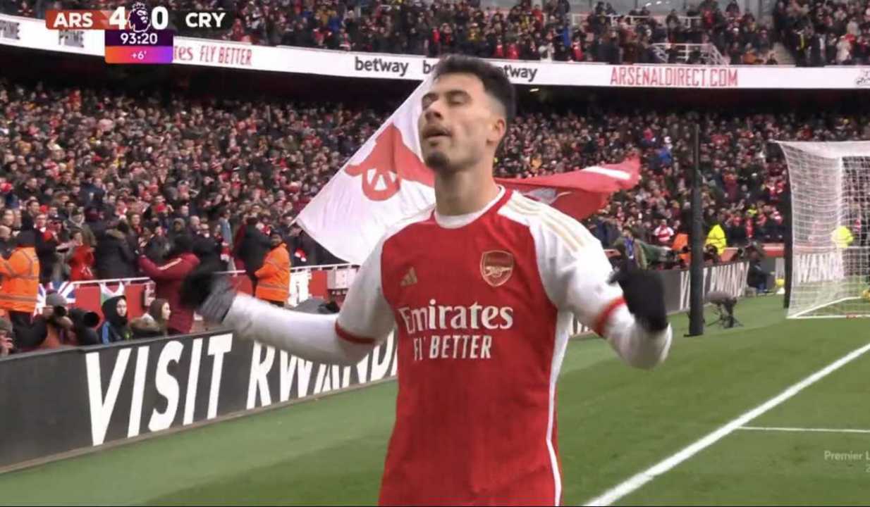 Dua Legenda Langsung Optimis Arsenal Juara Berkat Kemenangan 5-0 Atas The Eagles