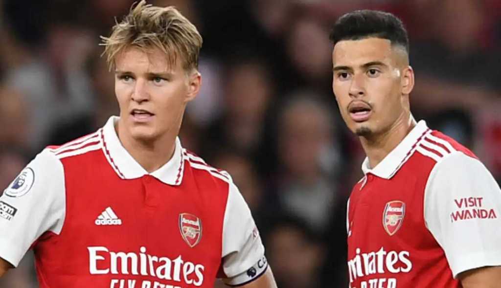 Martin Odegaard dan Gabriel Martinelli pemain Arsenal