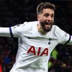 Rodrigo Bentancur di laga antara Manchester United vs Tottenham Hotspur