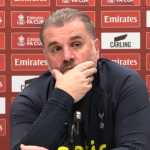 Ange Postecoglou dalam konferensi pers Tottenham Hotspur