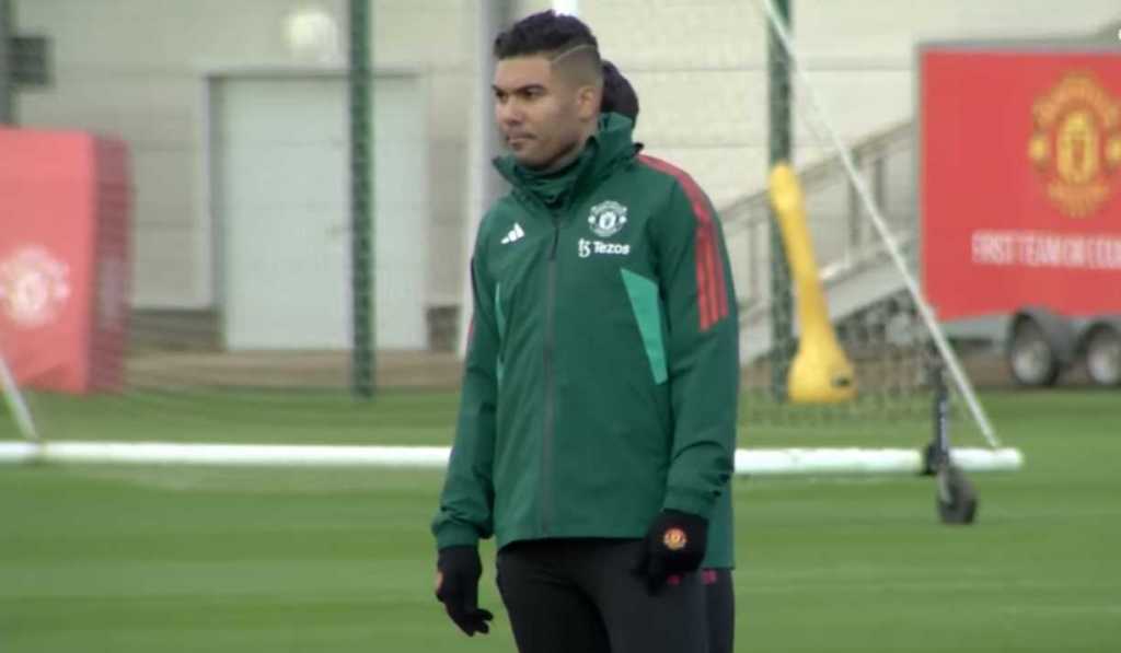 Manchester United sambut kembalinya Casemiro