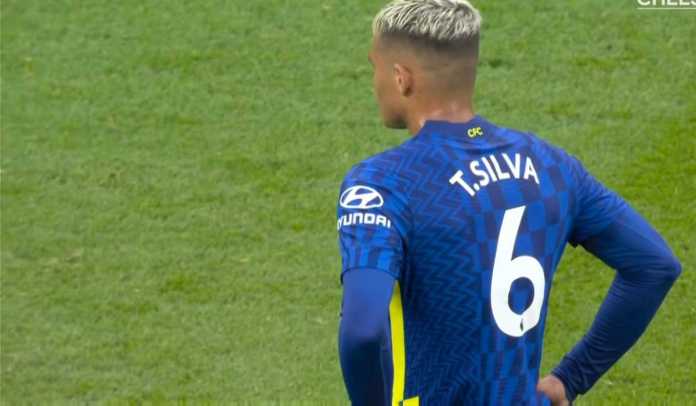Masa depan Thiago Silva di Chelsea dipertanyakan