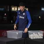 Altay Bayindir siap debut untuk Manchester United