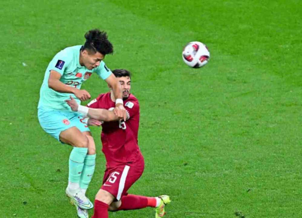 Duel Qatar vs China