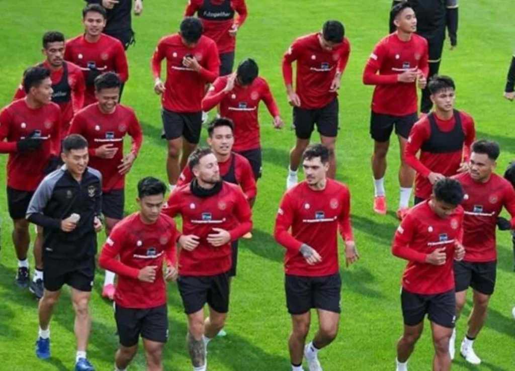 Sesi latihan Timnas Indonesia di Qatar