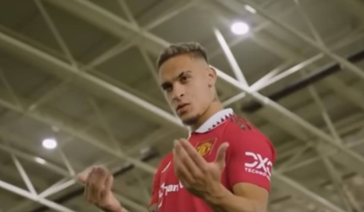 Fabrizio Romano Konfirmasi Potensi Keluar Antony dari Manchester United di Musim Panas