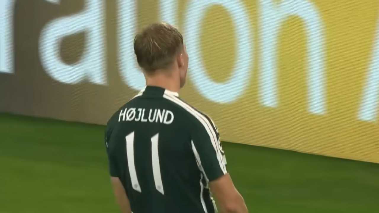 Rasmus Hojlund tambah masalah cedera Manchester United