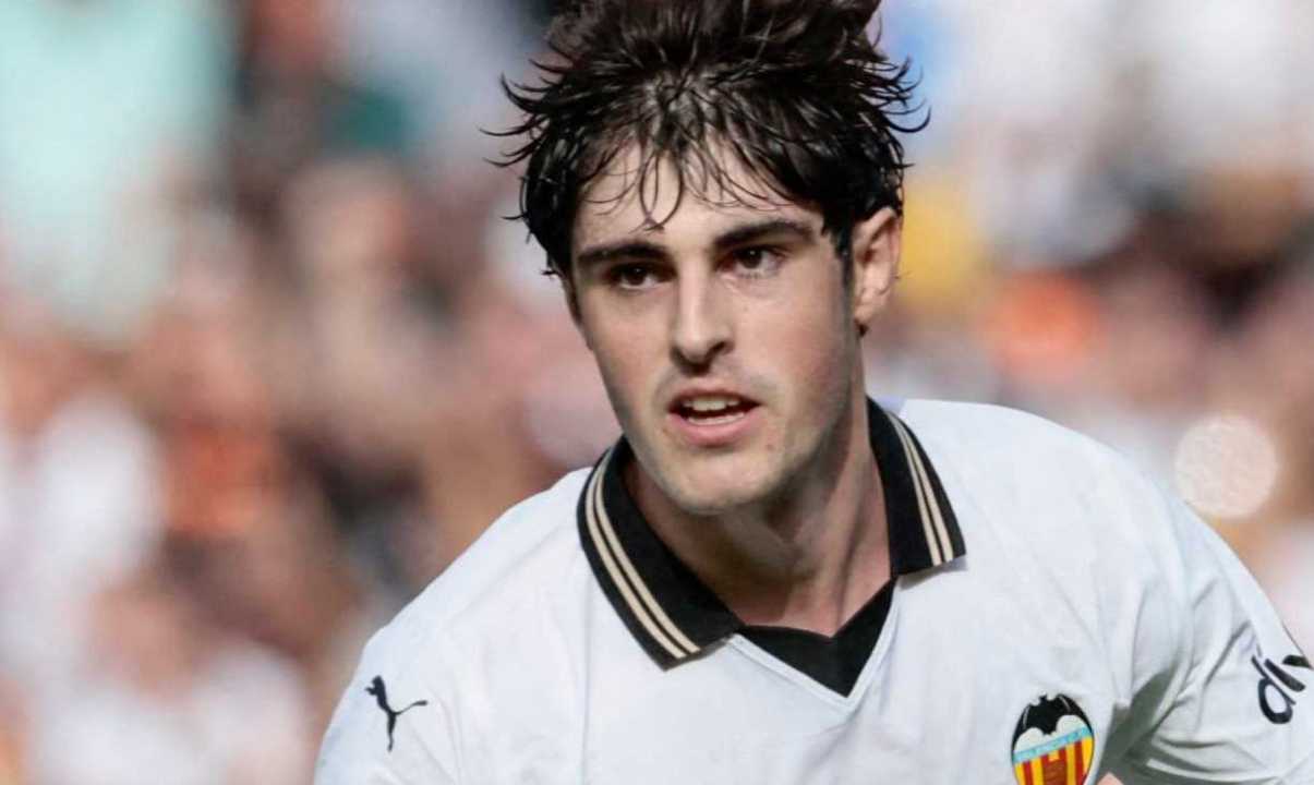 Javi Guerra gelandang Valencia incaran transfer Arsenal