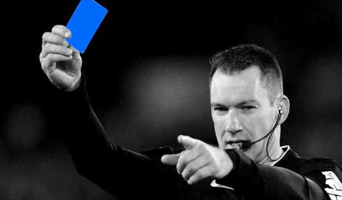 Kartu Biru aturan baru dalam sepak bola