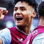 Ollie Watlins pemain Aston Villa