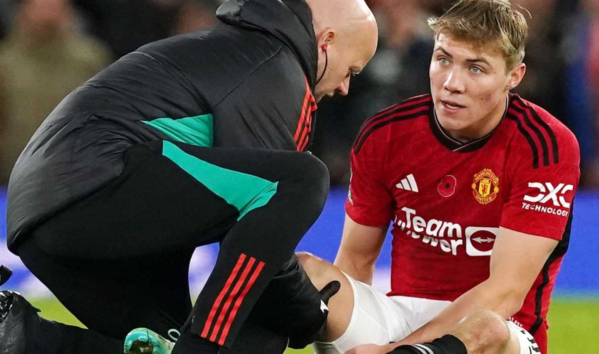 Pemain Manchester United Rasmus Hojlund cedera